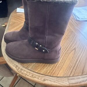 Ugg Womens Brown Suede Boots New Size 7